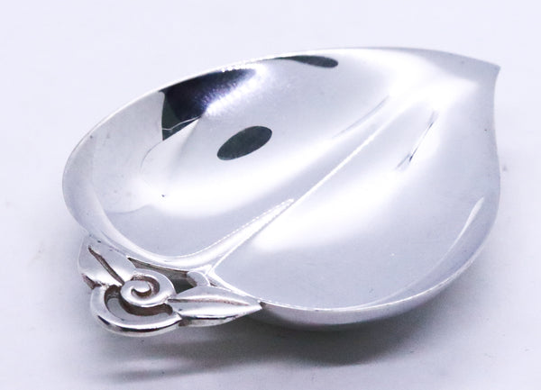 TIFFANY & Co. STERLING SILVER VINTAGE DISH
