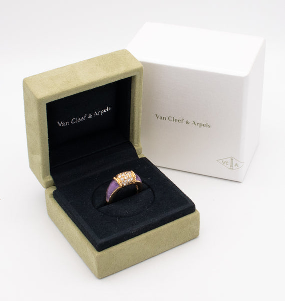 VAN CLEEF & ARPELS 1960 RARE PHILIPPINE RING WITH DIAMONDS AND AMETHYST