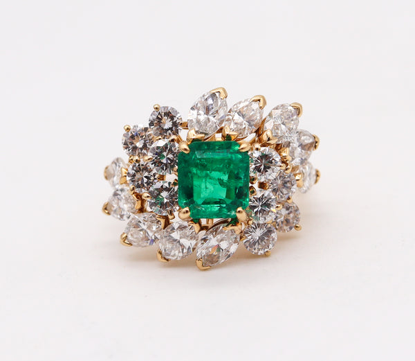 Cluster Cocktail Ring In 18Kt Yellow Gold With 5.58 Ctw In Colombian Emerald And Diamonds
