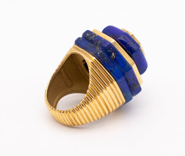 ROBERT WANDER 1970 RARE 18 KT GOLD STATEMENT GEOMETRIC RING WITH LAPIS LAZULI