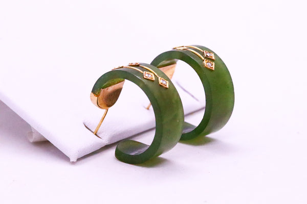GREEN NEPHRITE AND DIAMONDS 18 KT ART DECO EARRINGS