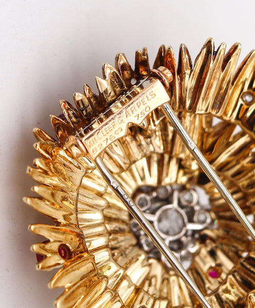 -Van Cleef Arpels 1960 Paris Brooch In 18Kt Gold With 4.64 Cts In Diamonds And Rubies