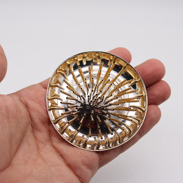 Pol Bury Belgium 1968-2002 Rare Sculptural Kinetic Tremblant Spikes Pendant Brooch In 18Kt Gold