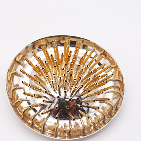 Pol Bury Belgium 1968-2002 Rare Sculptural Kinetic Tremblant Spikes Pendant Brooch In 18Kt Gold