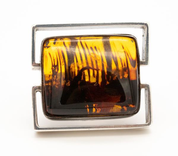 STERLING SILVER 1970'S MODERNIST VINTAGE RING WITH LARGE AMBER