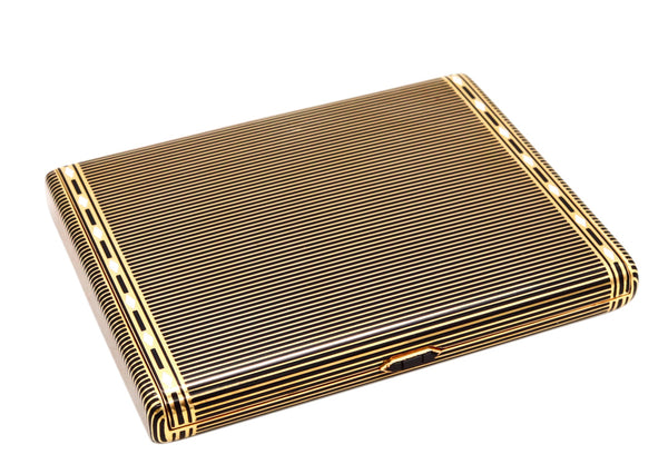 *Van Cleef & Arpels Paris 1930 Art Deco Cigarette case in solid 18 kt gold with enamel