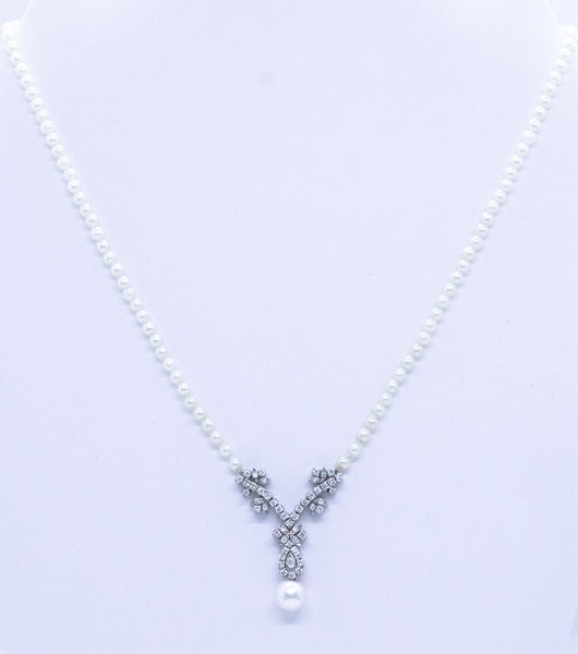 ART DECO NECKLACE WITH DIAMONDS AND PEARLS