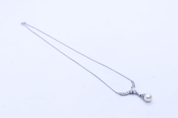 ART DECO WHITE GOLD DIAMONDS NECKLACE