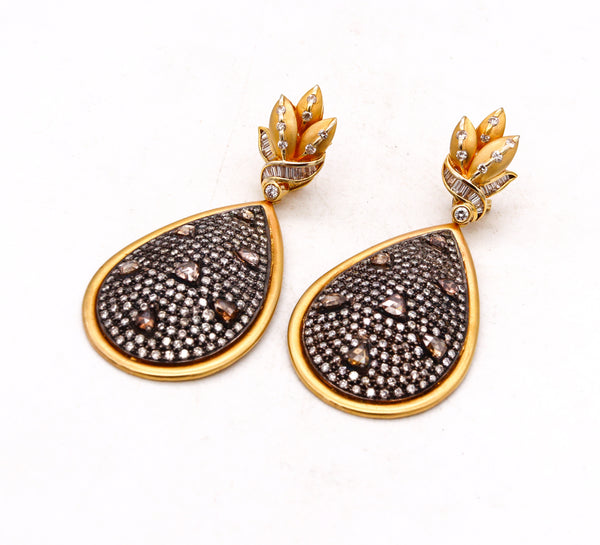 Italian Convertible Day And Night Cluster Drop Earrings In 18Kt Gold With 15.12 Cts Diamonds