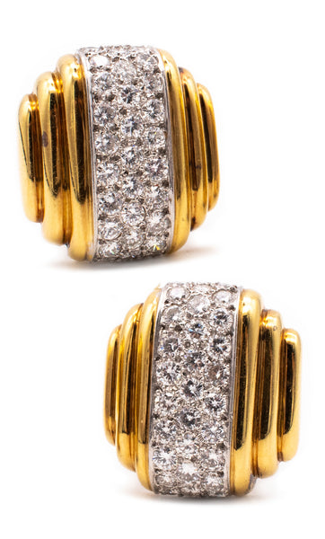 VAN CLEEF & ARPELS ART-DECO 18 KT GOLD EARRINGS WITH 2.70 Ctw IN VS DIAMONDS