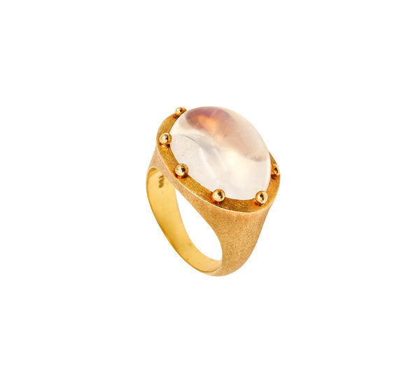 -Temple St Clair Cocktail Ring In 18Kt Yellow Gold With 11.26 Cts Oval Moonstone