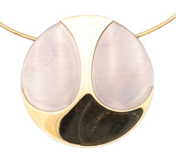 Bauhaus Germany 1970 Modernist Pendant Brooch In 18Kt Yellow Gold And Steel