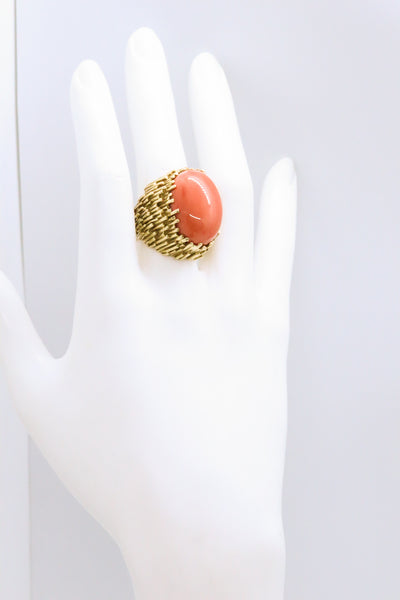ERWIN PEARL 1960'S MASSIVE CORAL 18 KT RETRO RING