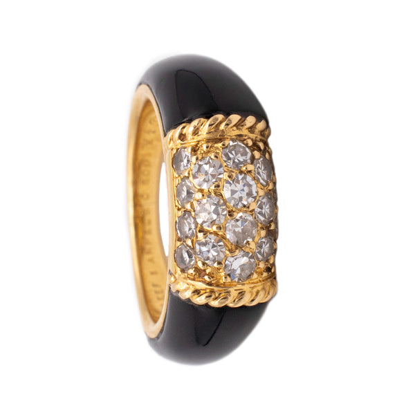 VAN CLEEF & ARPELS 1970 PARIS 18 KT PHILIPPINES RING WITH VS DIAMONDS AND ONYX
