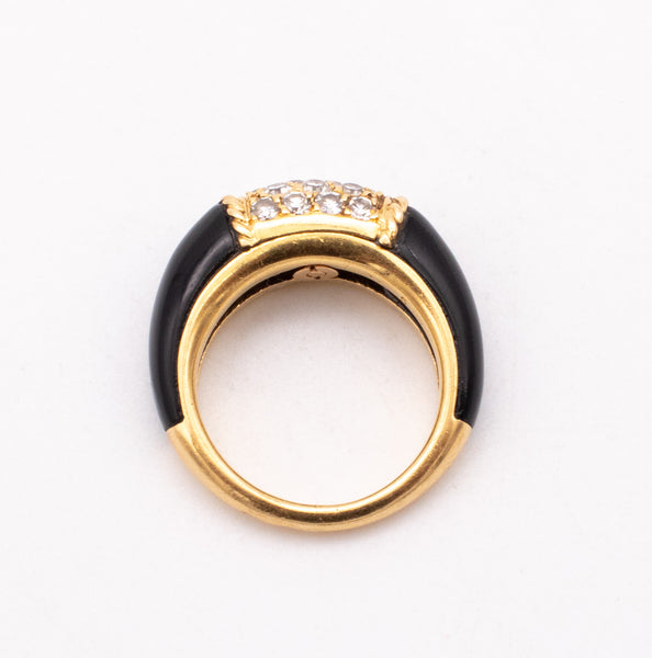VAN CLEEF & ARPELS 1970 PARIS 18 KT PHILIPPINES RING WITH VS DIAMONDS AND ONYX