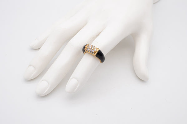 VAN CLEEF & ARPELS 1970 PARIS 18 KT PHILIPPINES RING WITH VS DIAMONDS AND ONYX