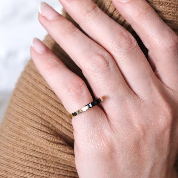 -Pierre Cardin Paris 1970 By Dinh Van Geometric Oval Ring In 14Kt Gold And Onyx