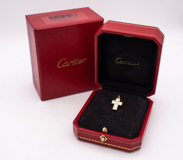 CARTIER PARIS 18 KARATS YELLOW GOLD CROSS WITH 1.84 Ctw IN VVS-1 DIAMONDS