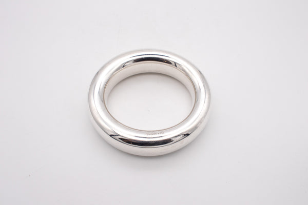 TIFFANY & CO 1981 BY ELSA PERETTI LARGE DOUGHTNUT BANGLE IN STERLING SILVER