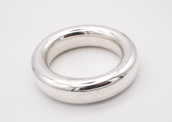 TIFFANY & CO 1981 BY ELSA PERETTI LARGE DOUGHTNUT BANGLE IN STERLING SILVER