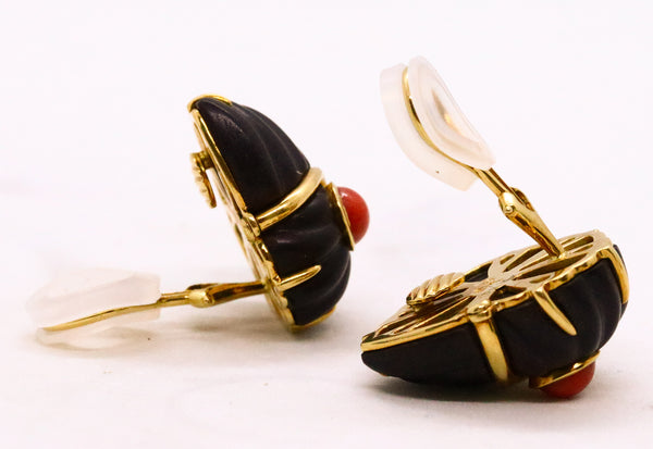 SEAMAN SCHEPPS, TRIANON EBONY & CORAL 18 KT EARRINGS CLIP