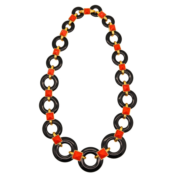Aldo Cipullo 1970 Graduated Necklace In 18Kt Gold With Coral And Onyx