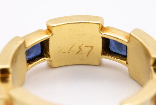 TIFFANY & CO NEW YORK 1950 ETERNITY RING IN 18 KT WITH SAPPHIRES