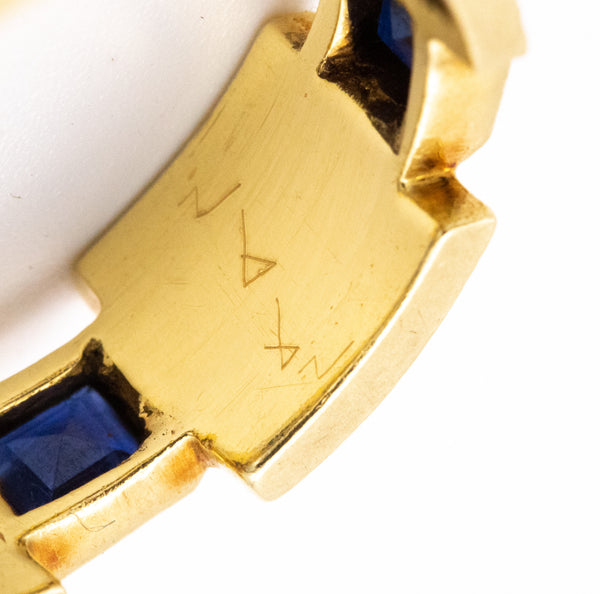 TIFFANY & CO NEW YORK 1950 ETERNITY RING IN 18 KT WITH SAPPHIRES