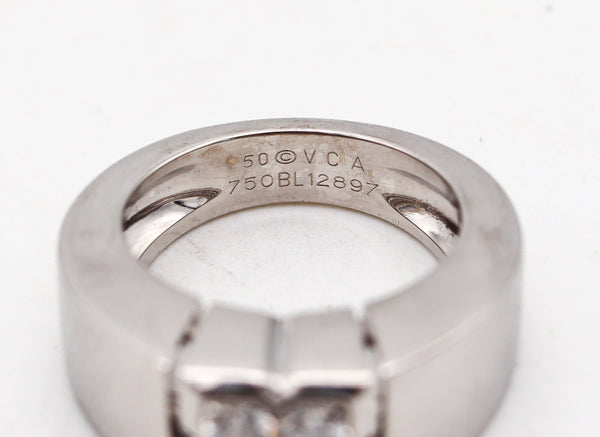 Van Cleefs And Arpels Paris Quatrefoil Ring In 18Kt White Gold With 5 VVS Diamonds