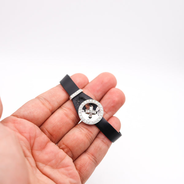 VAN CLEEF & ARPELS Boutonniere Leather Bracelet In 18Kt Gold With VS Diamonds