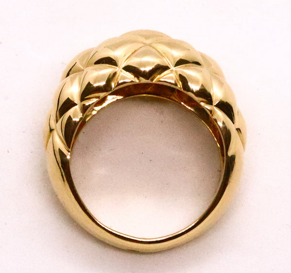 CHAUMET PARIS QUILTED PILLOWED PATTERN 18 KT RING