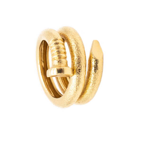 DAVID WEBB NEW YORK SOLID 18 KT YELLOW GOLD HAMMERED NAIL RING