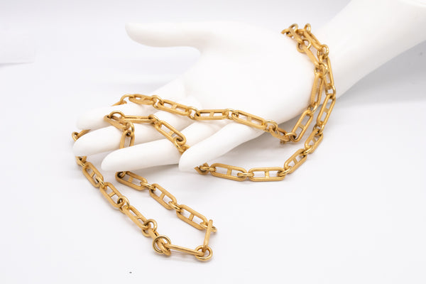 GEOMETRIC LINKS CHAIN IN TEXTURED 18 KT YELLOW GOLD