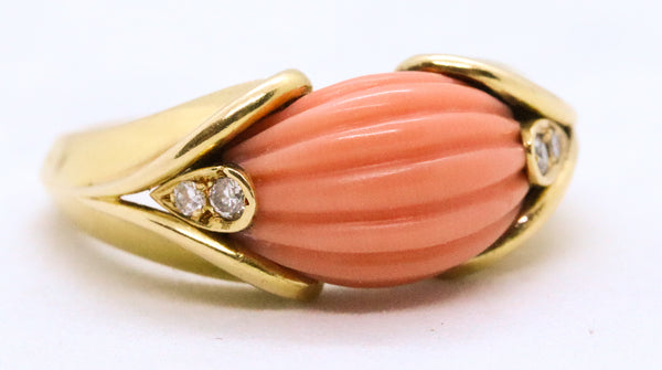 VAN CLEEF & ARPELS VCA, PARIS 18 KT RING WITH DIAMONDS AND PINK CORAL