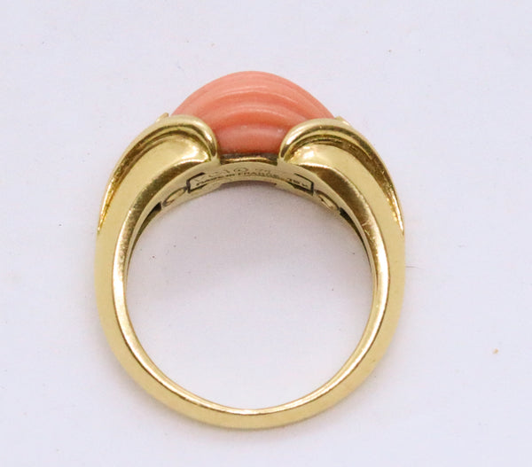 VAN CLEEF & ARPELS VCA, PARIS 18 KT RING WITH DIAMONDS AND PINK CORAL
