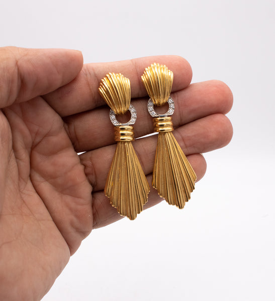 CHARLES TURI 18 KT YELLOW GOLD DROP EARRINGS WITH 1 Cts OF VS DIAMONDS