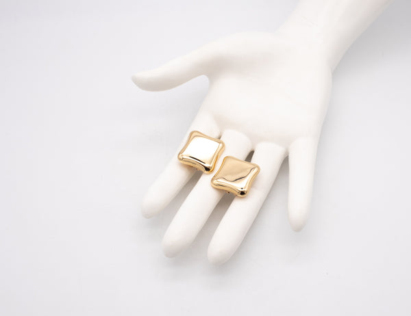 Angela Cummings Studios 1984 Cushion Geometric Earrings In 18Kt Yellow Gold