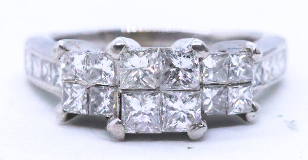 PRINCESS CUT 2.96 CT DIAMONDS 14 KT GOLD RING