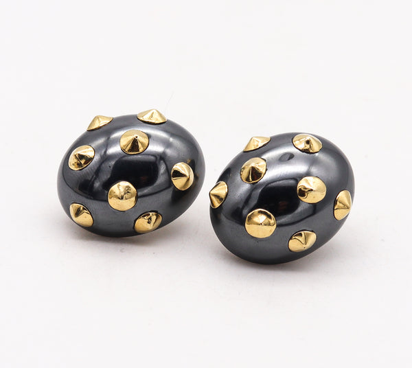 ANGELA CUMMINGS Studios Rare Geometric Spikes Clip Earrings In 18Kt Gold With Hematite
