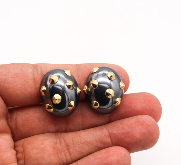 ANGELA CUMMINGS Studios Rare Geometric Spikes Clip Earrings In 18Kt Gold With Hematite