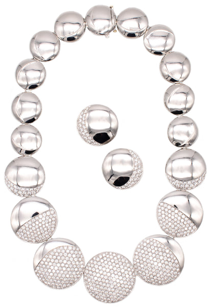 JOHN LANDRUM BRYANT PLATINUM NECKLACE & EARRINGS WITH 27.39 Ctw OF VVS-1 DIAMONDS
