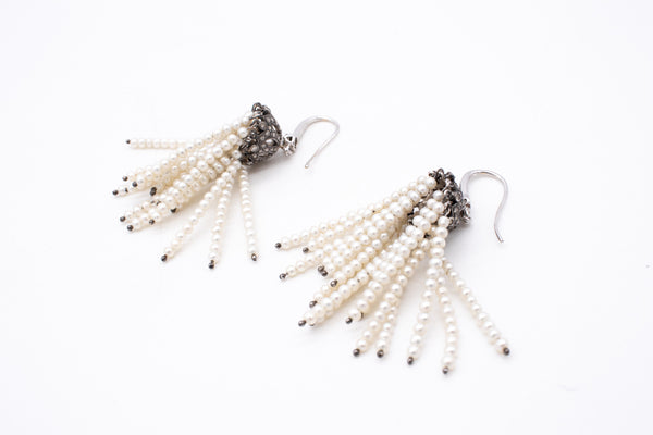 *Piranesi Italy Jeweled drop earrings in 18 kt gold with 2.07 Cts in diamonds & pearls