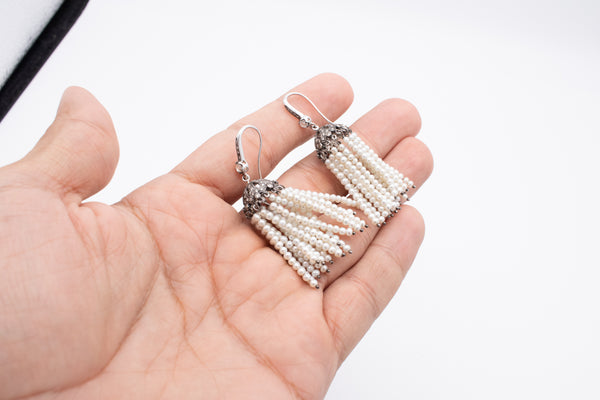 *Piranesi Italy Jeweled drop earrings in 18 kt gold with 2.07 Cts in diamonds & pearls