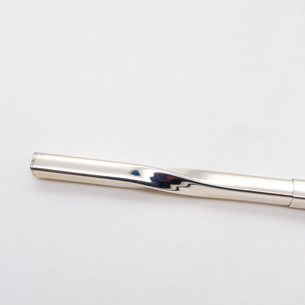 Tiffany Co. 1981 Angela Cummings Aerodynamic Twisted Pen In .925
