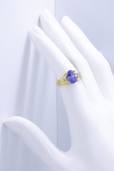 TANZANITE & DIAMONDS 14 KT RING