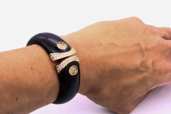 Paul Binder 1970 Swiss 18Kt Gold Bracelet With Ebony Wood And 3.80 Cts In VS Diamonds
