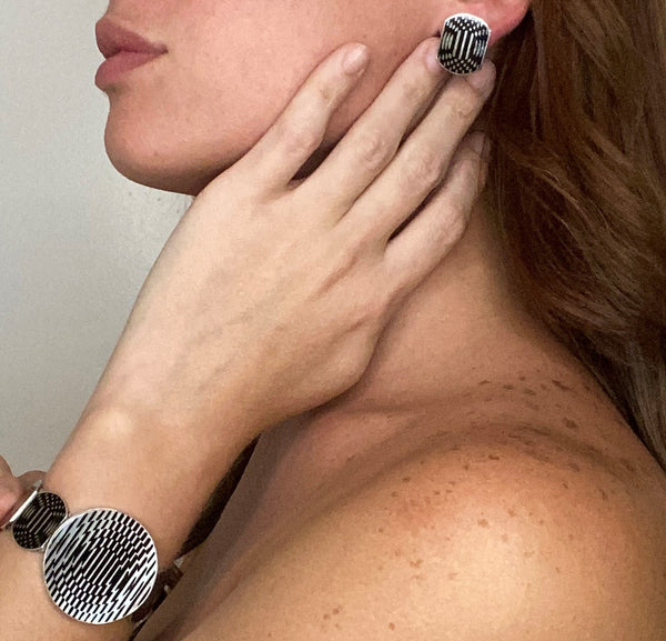 Victor Vasarely 1985 Op Art Sculptural Geometric Earrings In Sterling With Black Enamel