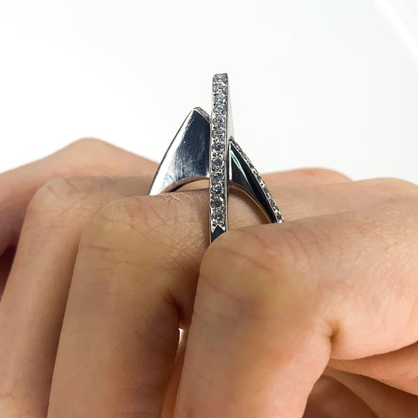 H. Stern Three Dimensional Geometric Cocktail Ring In 18Kt White Gold With 1.05 Ctw Diamonds