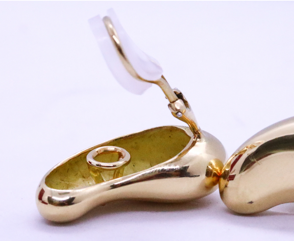 TIFFANY & CO 1970'S ELSA PERETTI 18 KT GOLD LARGE BEANS EAR CLIPS PAIR OF EARRINGS