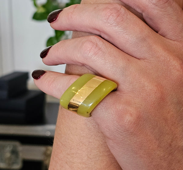 -Vhernier Milano Sculptural Cocktail Ring In 18Kt Yellow Gold With Green Agate